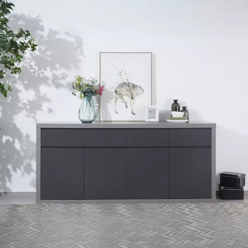4-Door Sideboard with 4 Drawers