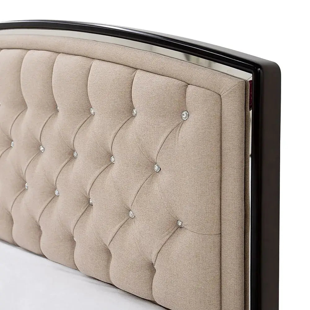 Elegant Sturdy wood Bed