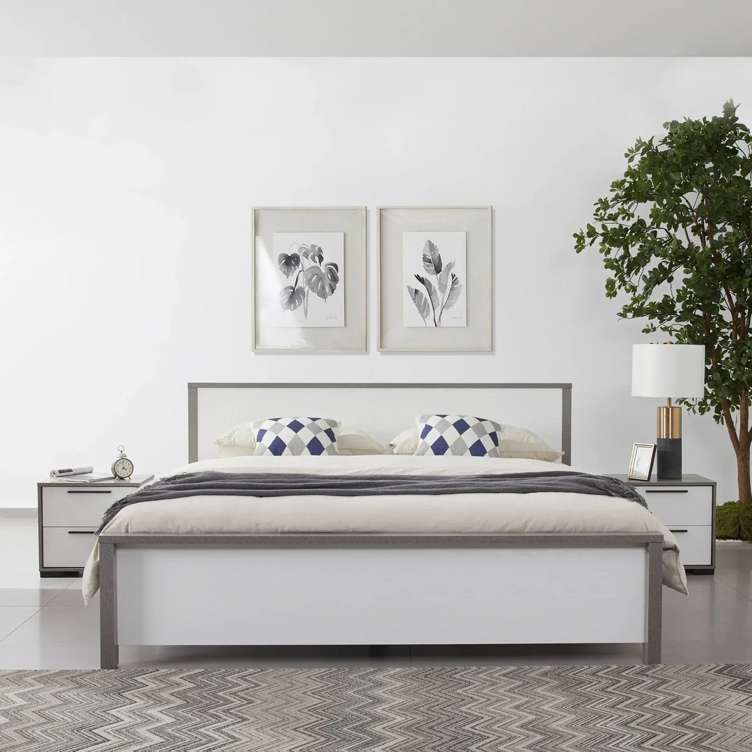 Grayer King Bed