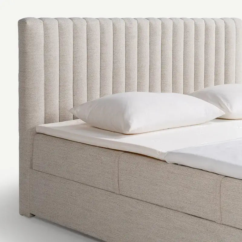 King Bed 180x200cm – Elegant Beige