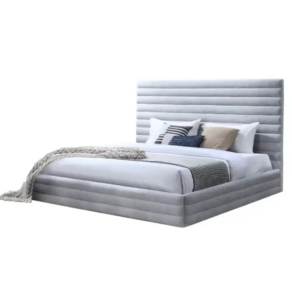 King Bed – Grey (180×202 cm)