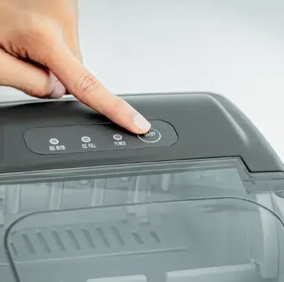 Portable Automatic Ice Maker 1.2 L Water Container Capacity, 0.6 KG Ice Container Capacity Produces 12 KG Ice per Day 100 W GIM63053UK Black