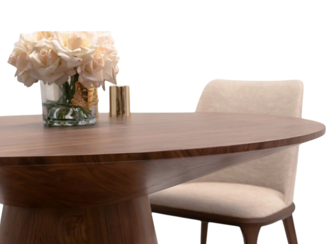 Round Dining Table – Walnut Veneer (120 cm)