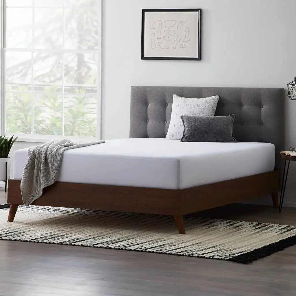 Waterproof Mattress Protector / Fitted Bedsheet – Premium Protection & Comfort